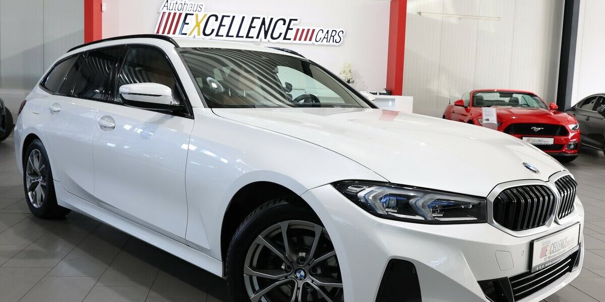 BMW 318d Touring SPORT WHITE & BROWN / CURVED+HUD 114.000 km 25.777 &euro; Hamm 59077