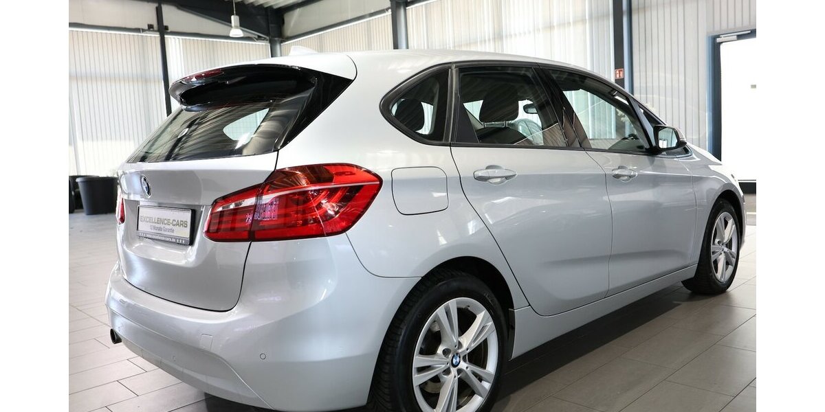 BMW 218 Active Tourer d Advantage LED / NAVI+ / AHK 119.000 km 13.992 &euro; Hamm 59077