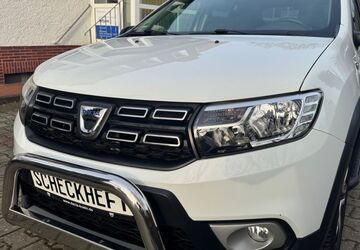 Dacia Sandero 84.000 km 8.999 &euro; Dortmund 44265