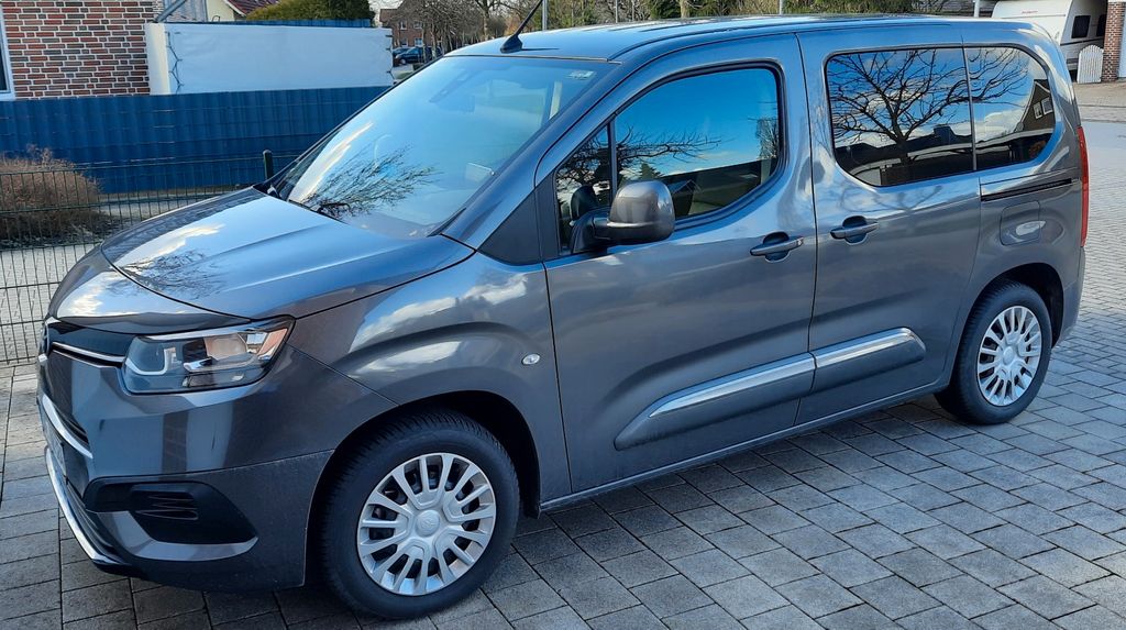 Toyota Proace City 82.000 km 16.950 &euro; Ascheberg 59387