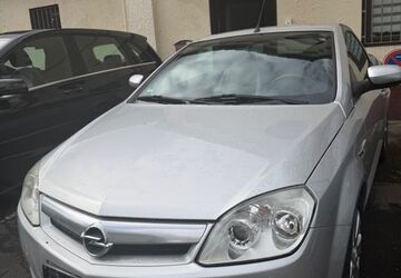 Opel Tigra 58.000 km 5.980 &euro; Hemer 58675