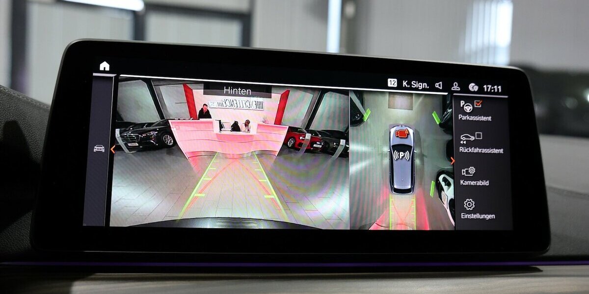 BMW 530i Touring INNOVATION LUXURY-LINE BUSINESS 45.000 km 39.444 &euro; Hamm 59077