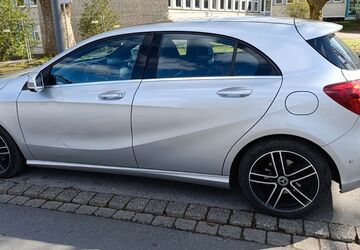 Mercedes-Benz A 180 135.400 km 9.980 &euro; Dortmund 44137