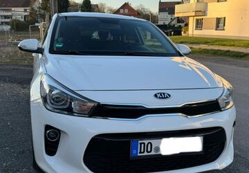 Kia Rio 117.000 km 9.500 &euro; Dortmund 44359