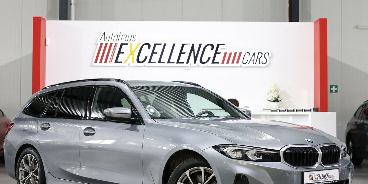 BMW 318d Touring ADVANTAGE CURVED+NAVI, LEDER, LED 67.000 km 27.777 &euro; Hamm 59077