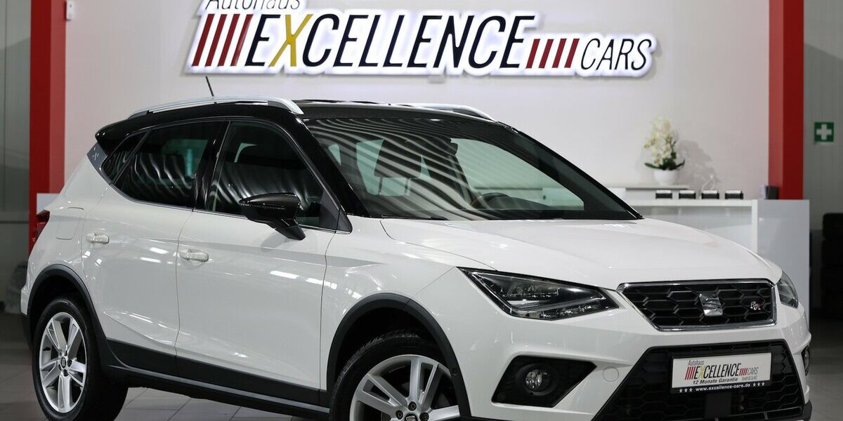 Seat Arona 1.5 TSI XCELLENCE FR-SPORT / WHITE & BLACK 90.000 km 14.555 &euro; Hamm 59077