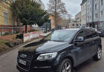 Audi Q7 290.000 km 9.500 &euro; Dortmund 44329