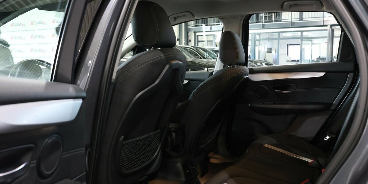 BMW 218 Active Tourer d Advantage BUSINESS LED,NAVI+ 158.000 km 13.888 &euro; Hamm 59077