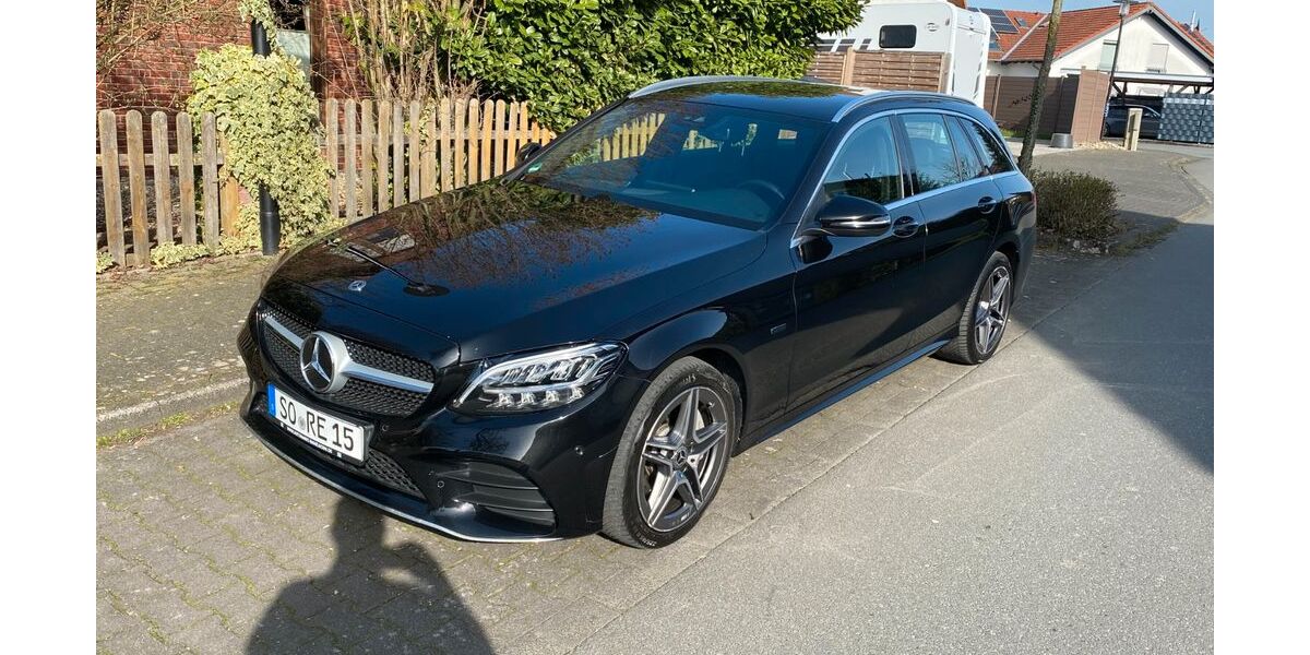 Mercedes-Benz C 300 87.400 km 24.799 &euro; Werl 59457