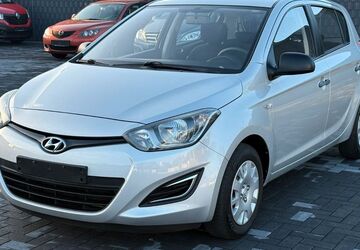 Hyundai i20 61.759 km 6.150 &euro; Dortmund 44149