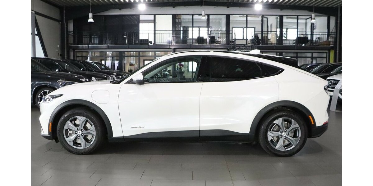 Ford Mustang Mach-E BANG & OLUFSEN / VIRTUAL COCKPIT 75.000 km 23.991 &euro; Hamm 59077