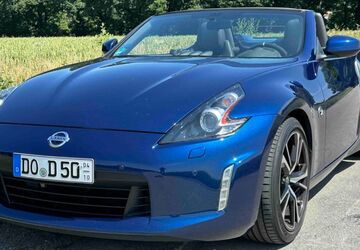 Nissan 370Z 63.300 km 26.999 &euro; Dortmund 44265