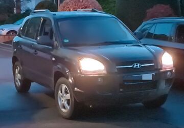 Hyundai TUCSON 145.000 km 4.500 &euro; Dortmund 44135
