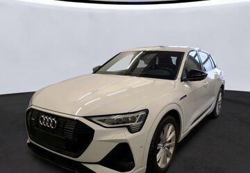 Audi e-tron 59.997 km 41.380 &euro; Hagen 58091