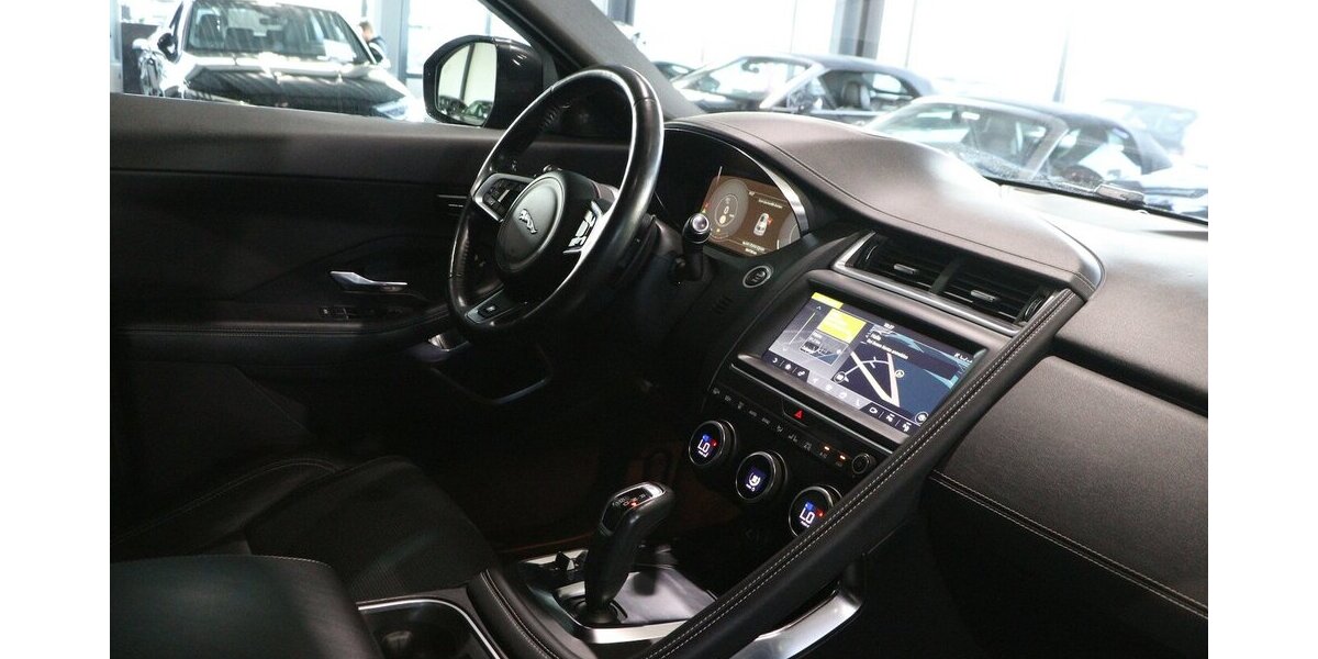 Jaguar E-Pace 2.0 T R-DYNAMIC HSE AWD BLACK PACK / TOP 84.000 km 23.111 &euro; Hamm 59077