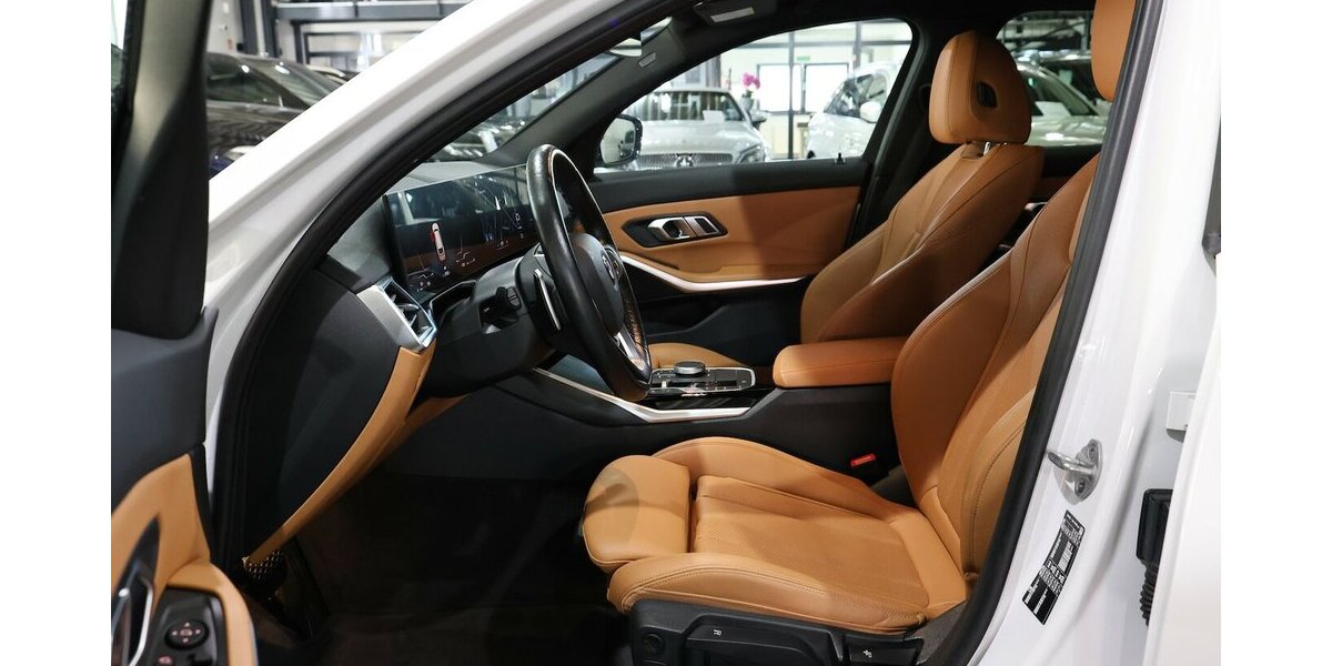 BMW 318d Touring SPORT WHITE & BROWN / CURCED, LED 100.000 km 26.777 &euro; Hamm 59077