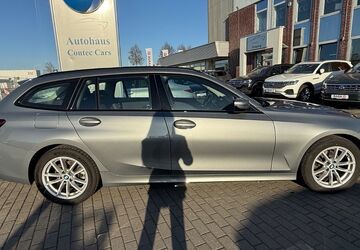 BMW 320 44.455 km 30.999 &euro; Werl 59457