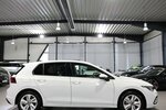 VW Golf VIII 2.0 TDI DSG LIFE IQ / NAVI+KAMERA, LED 53.000 km 21.111 &euro; Hamm 59077