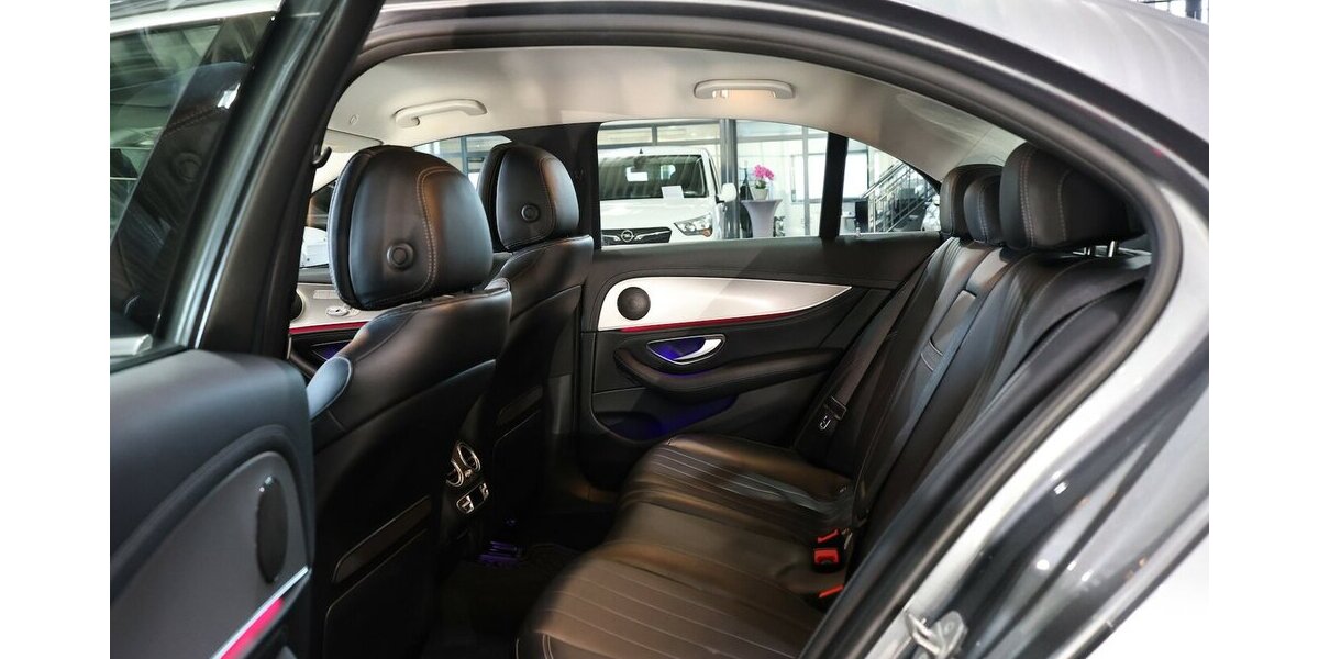 Mercedes-Benz E 220 d 4M LUXURY / WIDESCREEN+HEAD-UP / LED 150.000 km 25.991 &euro; Hamm 59077