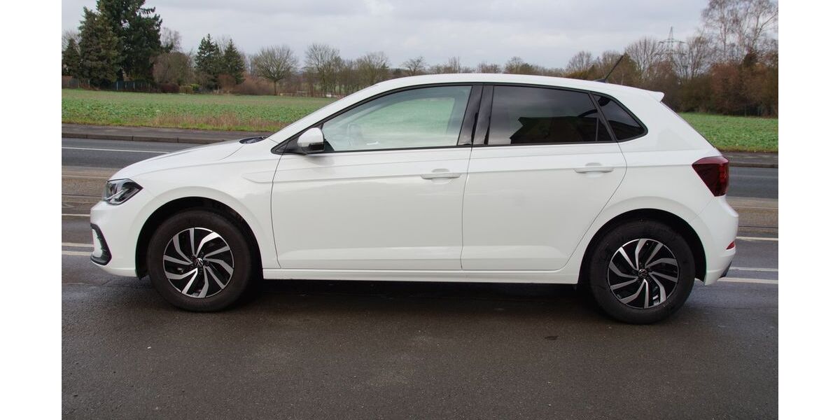 VW Polo 7.259 km 18.599 &euro; Dortmund 44319