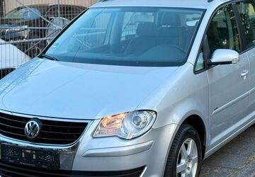 VW Touran 116.600 km 6.490 &euro; Castrop-Rauxel 44577