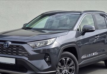 Toyota RAV 4 11.505 km 39.490 &euro; Castrop-Rauxel 44579