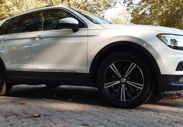 VW Tiguan 89.500 km 22.700 &euro; Dortmund 44269