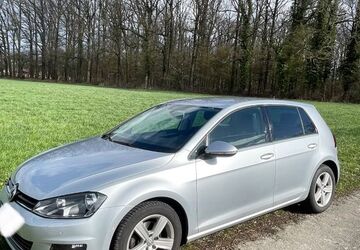 VW Golf 127.000 km 9.300 &euro; Werne 59368
