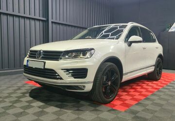 VW Touareg 136.500 km 27.900 &euro; Dortmund 44269