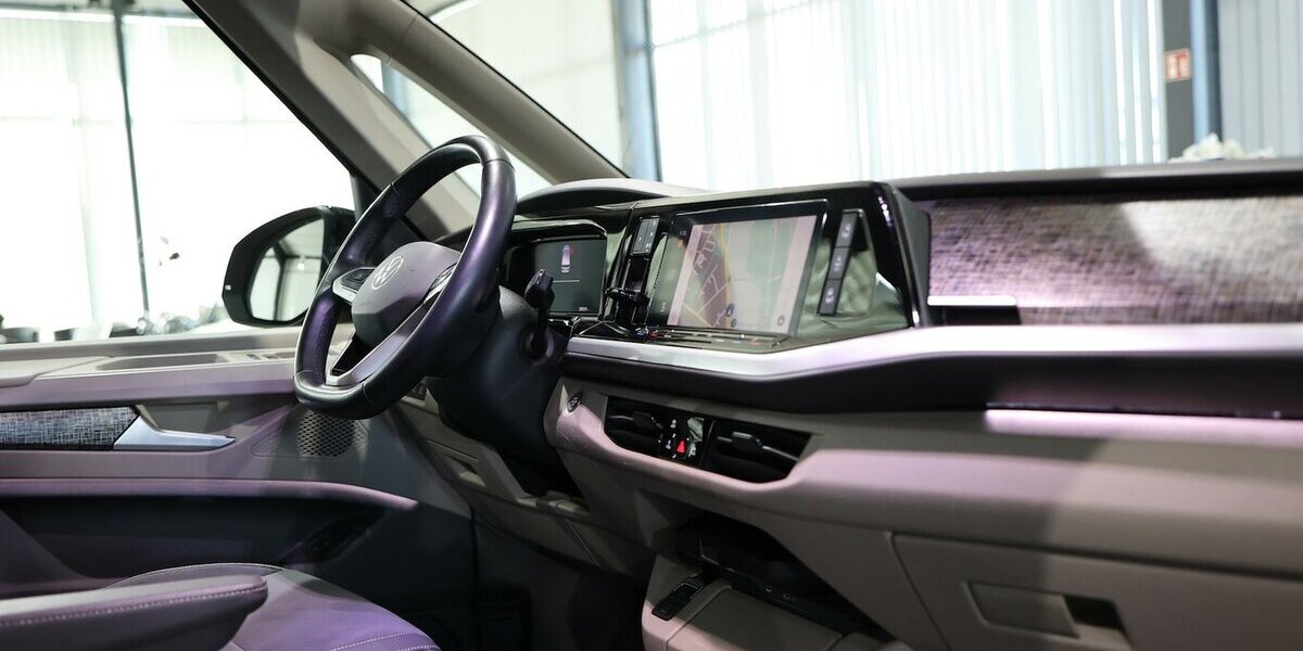 VW T7 Multivan 1.4 TSI EHYBRID ENERGETIC / 7-SITZER 58.000 km 45.991 &euro; Hamm 59077