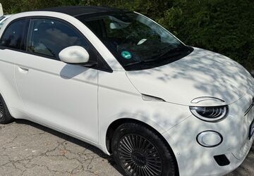 Fiat 500e 9.000 km 18.990 &euro; Wiblingwerde 58769