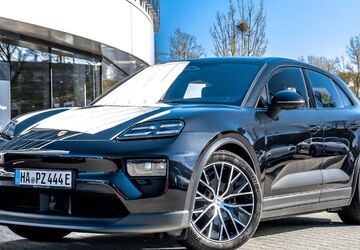 Porsche Macan 9.499 km 88.900 &euro; Hagen 58119