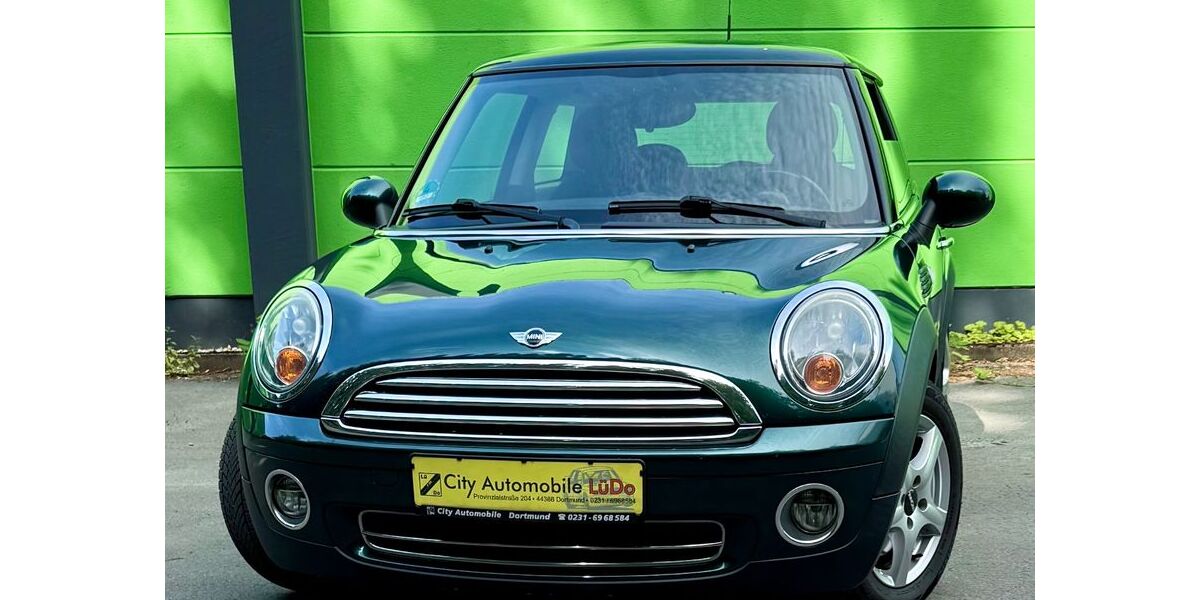 Mini ONE 69.882 km 5.980 &euro; Dortmund 44388
