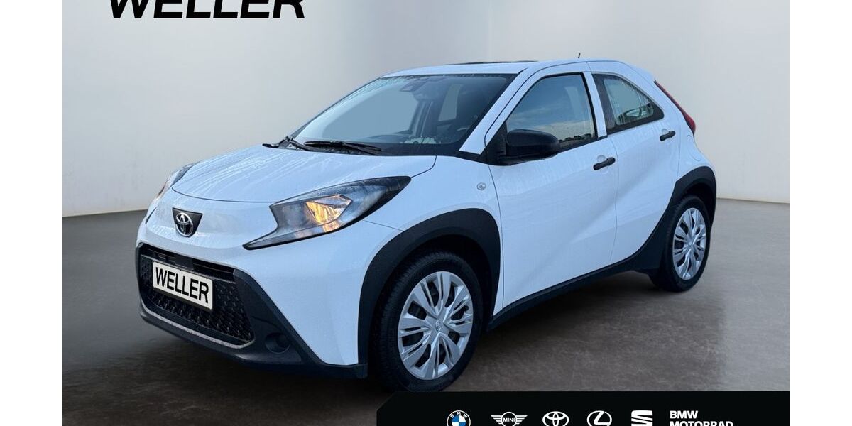 Toyota Aygo (X) 20.845 km 12.880 &euro; Hamm 59067