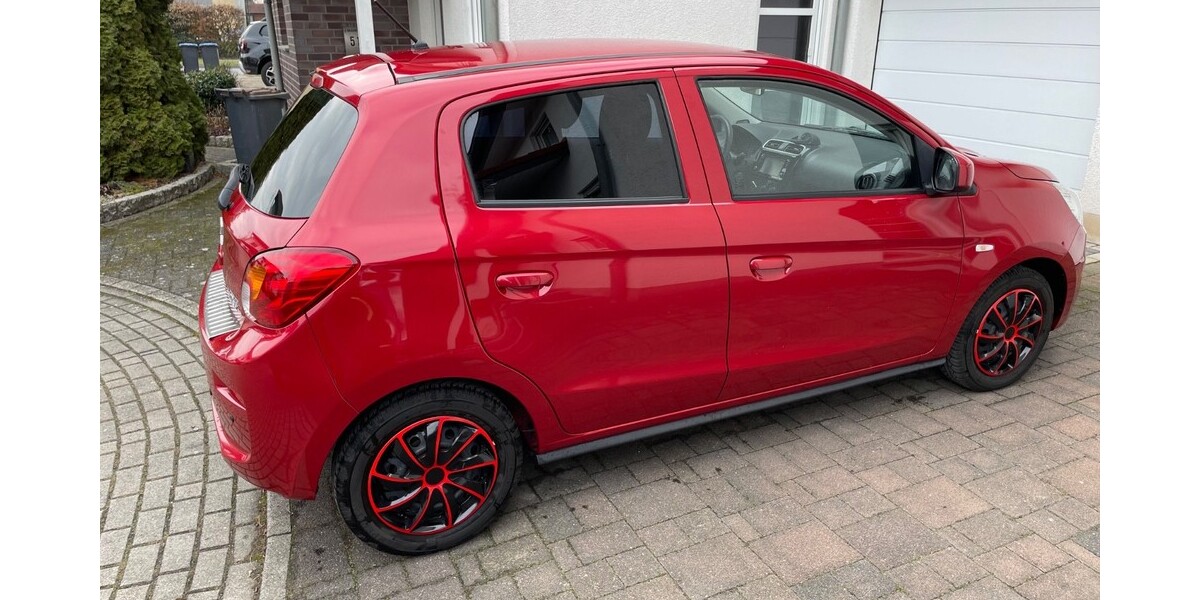 Mitsubishi Space Star 82.300 km 5.900 &euro; Ahlen 59227