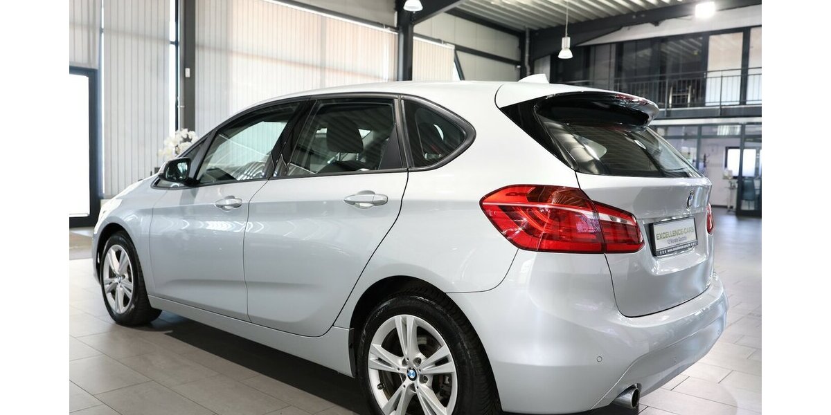 BMW 218 Active Tourer d Advantage LED / NAVI+ / AHK 119.000 km 13.992 &euro; Hamm 59077