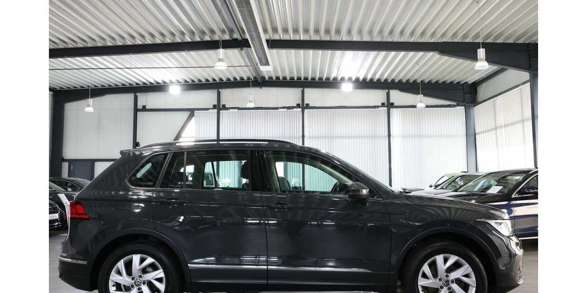 VW Tiguan 2.0 TDI DSG 4M IQ LIFE LED, HEAD-UP, NAVI 105.000 km 23.888 &euro; Hamm 59077