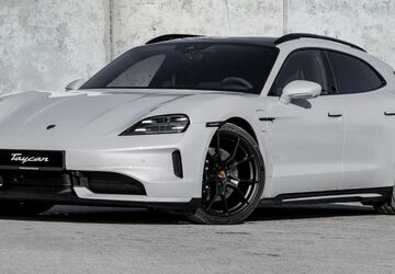 Porsche Taycan 9.606 km 139.850 &euro; Holzwickede 59439