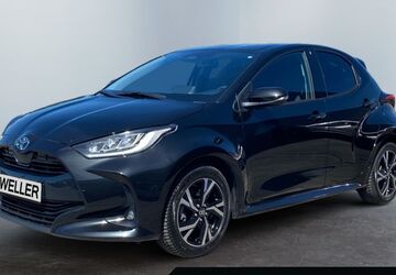 Toyota Yaris 28.253 km 20.990 &euro; Hamm 59067