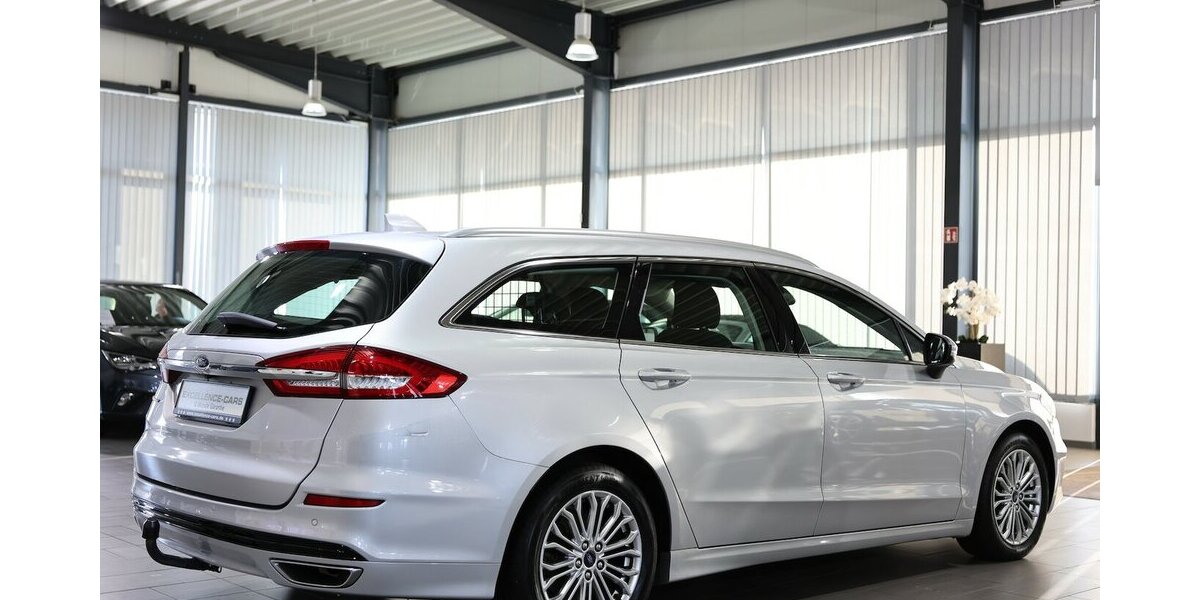 Ford Mondeo TUNIER 2.0 ECOBLUE TITANIUM / LED / AHK 145.000 km 17.444 &euro; Hamm 59077