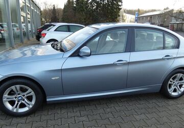 BMW 318 200.000 km 3.200 &euro; Bergkamen 59192