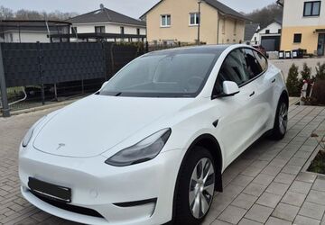 Tesla Model Y 75.500 km 34.510 &euro; Dortmund 44369