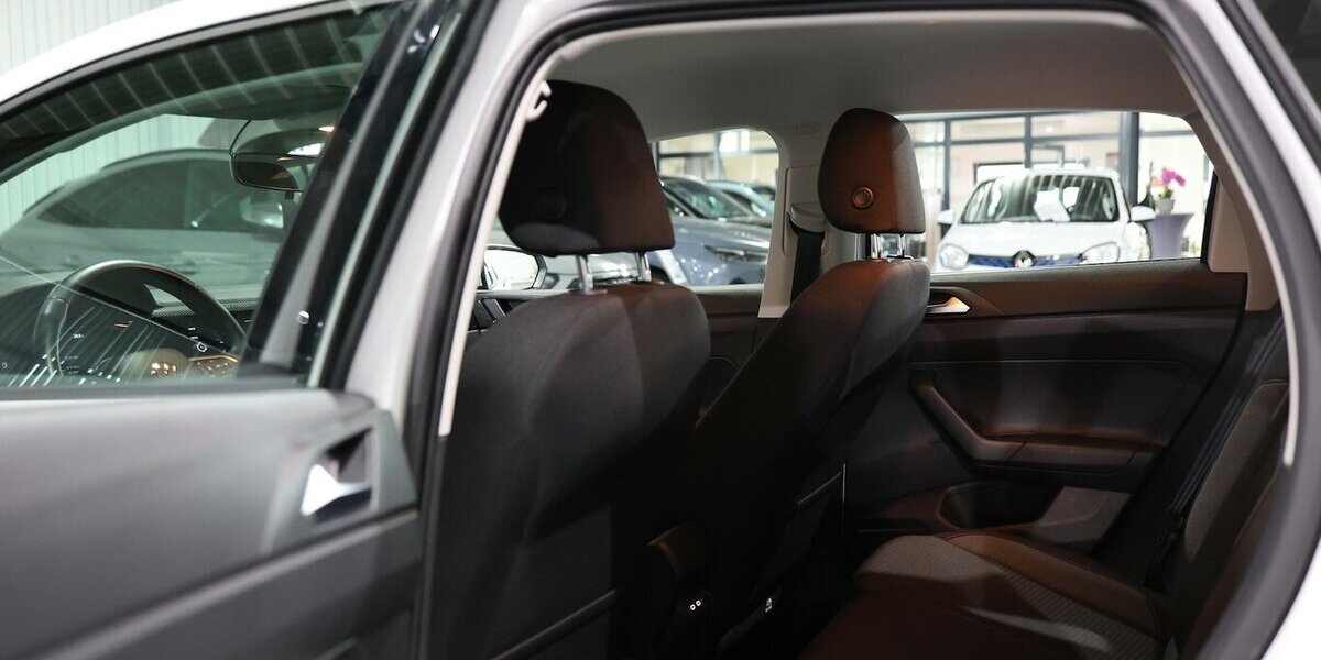 VW Polo VI 1.0 TSI DSG LIFE / DEUTSCHES FAHRZEUG / 38.000 km 19.888 &euro; Hamm 59077