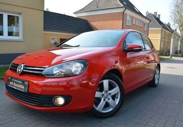 VW Golf 101.000 km 8.990 &euro; Bergkamen 59192