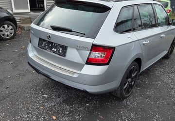 Skoda Fabia 148.000 km 8.199 &euro; Dortmund 44147