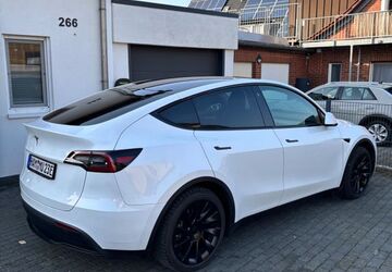 Tesla Model Y 52.864 km 29.700 &euro; Hamm 59069