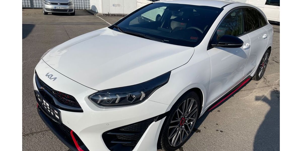 Kia pro ceed / ProCeed 31.000 km 24.900 &euro; Iserlohn 58638