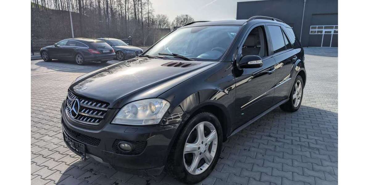Mercedes-Benz ML 320 325.547 km 3.950 &euro; Hamm 59077