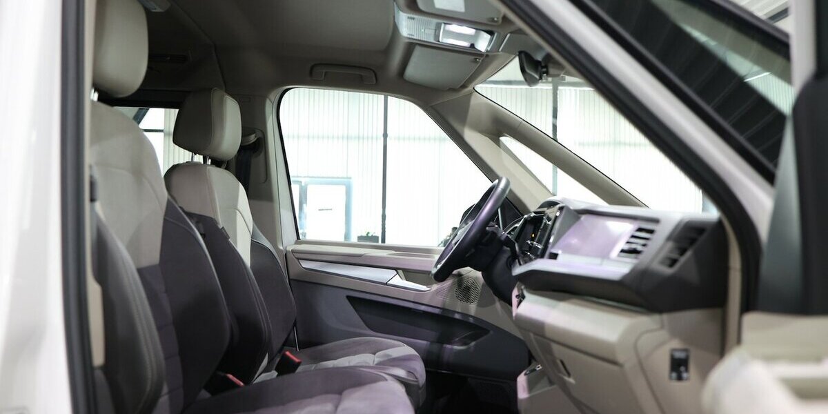 VW T7 Multivan TSI DSG LANG EDITION WHITE & BLACK 22.000 km 58.444 &euro; Hamm 59077
