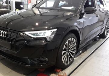 Audi e-tron 72.919 km 35.900 &euro; Hagen 58091
